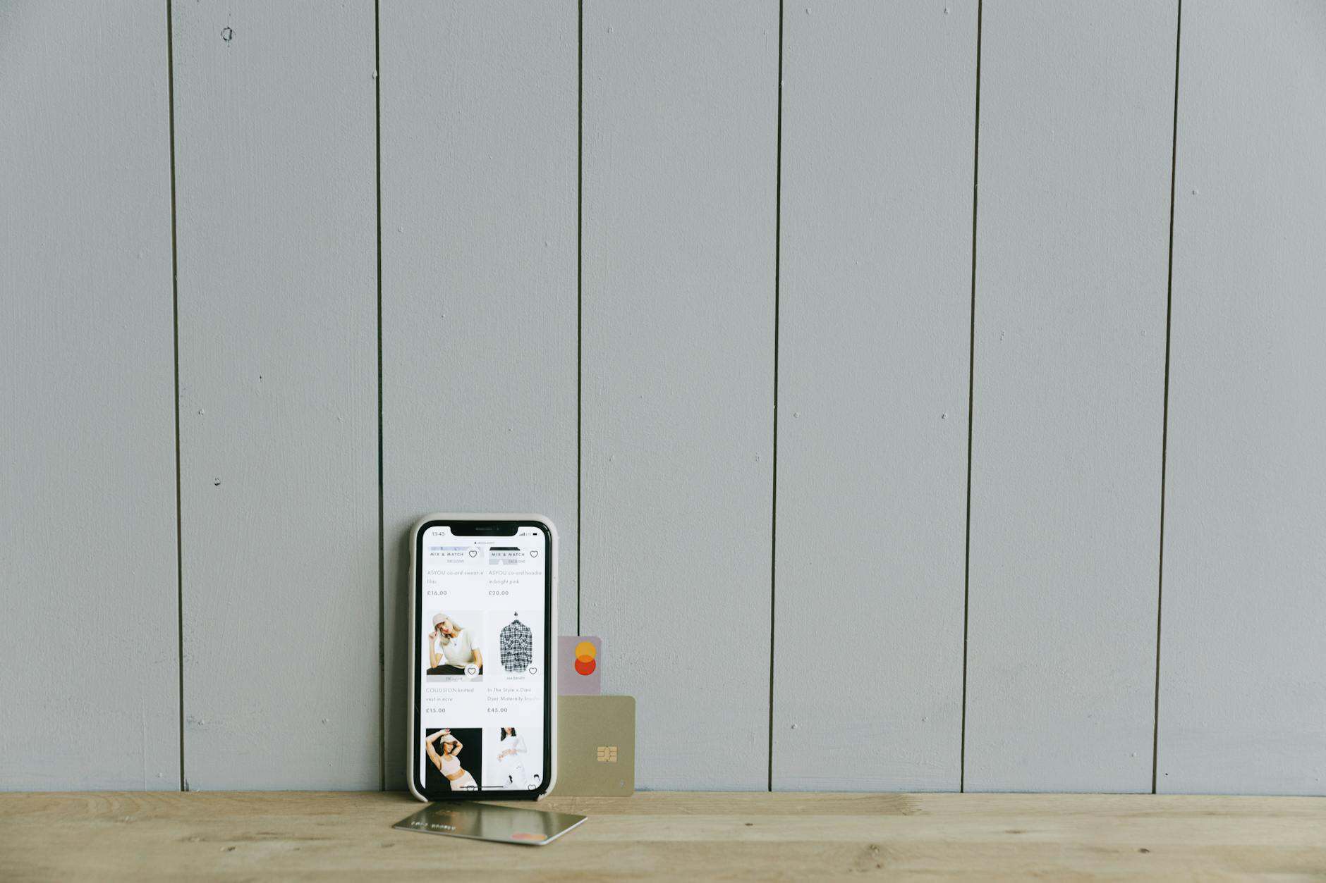 Services bancaires en ligne et applications mobiles pour transferts internationaux